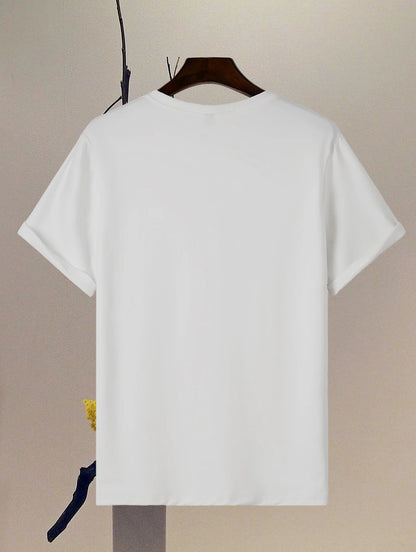 Men'S T-Shirt Showcases a Stylish And Minimalist Design with a Round Neck And Twill Fabric Perfect for Summer Casual Wear