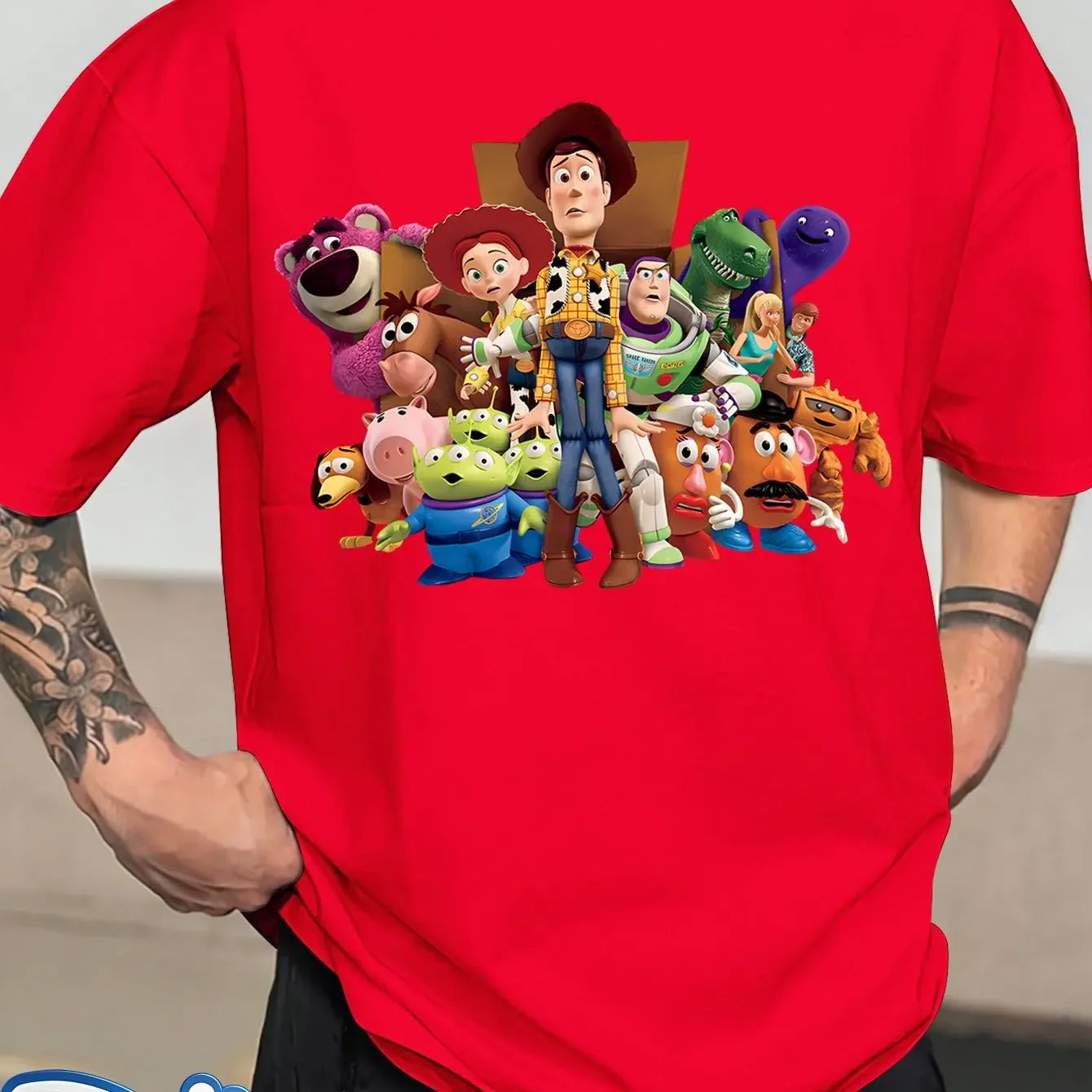 Men'S T-Shirt Showcases a Stylish And Minimalist Design with a Round Neck And Twill Fabric Perfect for Summer Casual Wear